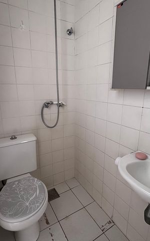 Casa de condomínio à venda com 210m², 5 quartos e 4 vagas Casa de condomínio à venda com 210m², 5 quartos e 4 vagasBanheiro do quarto 5