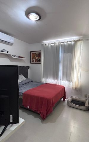 Casa de condomínio à venda com 210m², 5 quartos e 4 vagas Casa de condomínio à venda com 210m², 5 quartos e 4 vagasQuarto 4