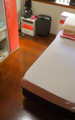 Casa à venda com 181m², 2 quartos e 2 vagasQuarto 2