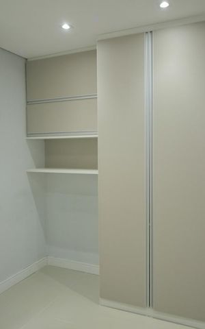 Casa à venda com 181m², 2 quartos e 2 vagasQuarto de serviço/escritório 