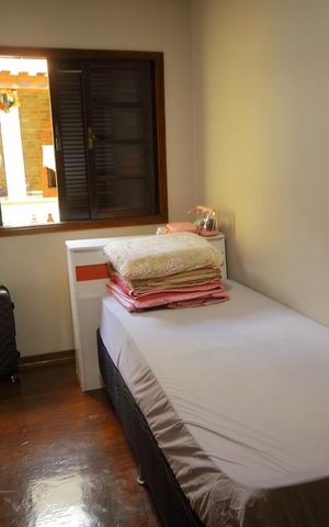 Casa à venda com 181m², 2 quartos e 2 vagasQuarto 2