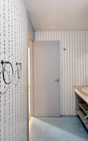 Apartamento à venda com 93m², 3 quartos e 1 vaga Apartamento à venda com 93m², 3 quartos e 1 vagaBanheiro Social