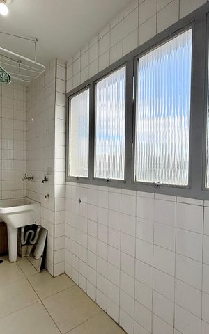Apartamento à venda com 93m², 3 quartos e 1 vaga Apartamento à venda com 93m², 3 quartos e 1 vagaÁrea de Serviço