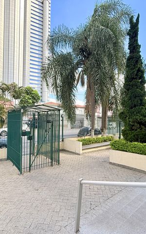 Apartamento à venda com 93m², 3 quartos e 1 vaga Apartamento à venda com 93m², 3 quartos e 1 vagaEntrada
