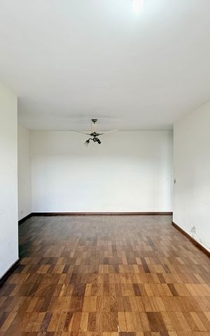 Apartamento à venda com 93m², 3 quartos e 1 vaga Apartamento à venda com 93m², 3 quartos e 1 vagaSala