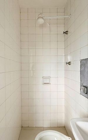 Apartamento à venda com 93m², 3 quartos e 1 vaga Apartamento à venda com 93m², 3 quartos e 1 vagaBanheiro de Serviço