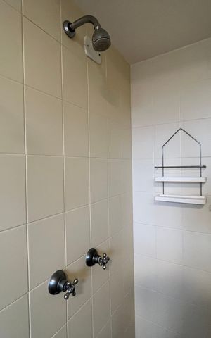 Apartamento à venda com 144m², 3 quartos e 2 vagasBanheiro