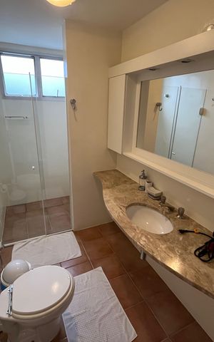 Apartamento à venda com 144m², 3 quartos e 2 vagasBanheiro Suite  