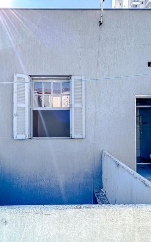 Casa à venda com 60m², 4 quartos e sem vagaÁrea externa