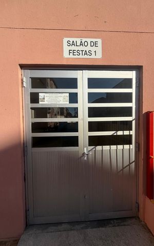 Apartamento à venda com 42m², 2 quartos e 1 vaga Apartamento à venda com 42m², 2 quartos e 1 vagaÁrea externa