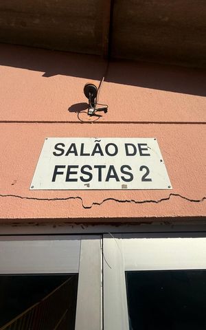Apartamento à venda com 42m², 2 quartos e 1 vaga Apartamento à venda com 42m², 2 quartos e 1 vagaÁrea externa