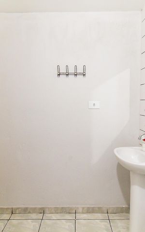 Apartamento à venda com 42m², 2 quartos e 1 vaga Apartamento à venda com 42m², 2 quartos e 1 vagaBanheiro