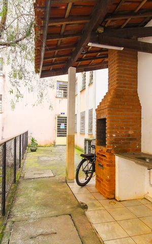 Apartamento à venda com 42m², 2 quartos e 1 vaga Apartamento à venda com 42m², 2 quartos e 1 vagaÁrea comum - Churrasqueira