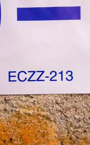 Apartamento para alugar com 48m², 2 quartos e 1 vagaPlaquinha - Cód. ECZZ-213