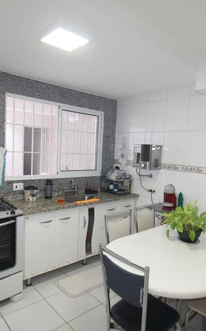 Casa à venda com 145m², 2 quartos e 1 vagaCozinha
