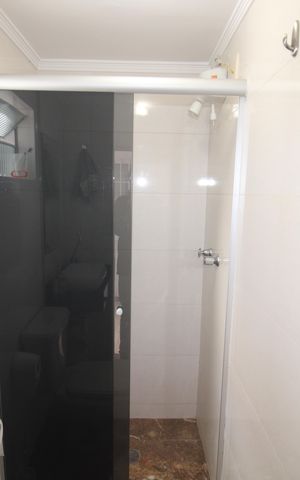 Casa à venda com 145m², 2 quartos e 1 vagaÁrea de Serviço - Banheiro