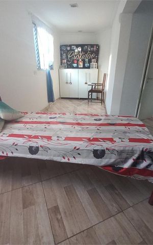 Casa à venda com 103m², 3 quartos e 1 vaga