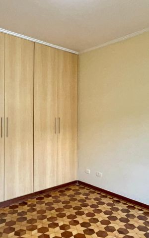 Casa à venda com 186m², 3 quartos e 2 vagas Casa à venda com 186m², 3 quartos e 2 vagasQuarto 2