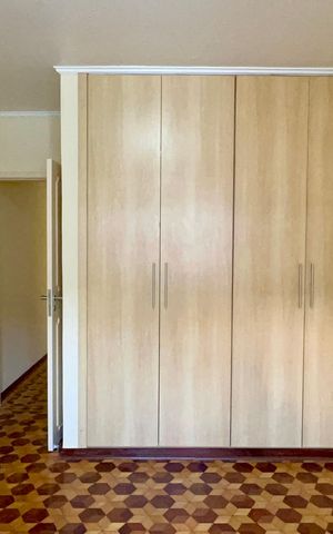 Casa à venda com 186m², 3 quartos e 2 vagas Casa à venda com 186m², 3 quartos e 2 vagasQuarto 2