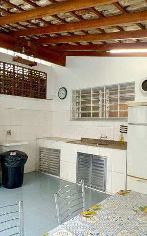 Casa à venda com 186m², 3 quartos e 2 vagas Casa à venda com 186m², 3 quartos e 2 vagasChurrasqueira