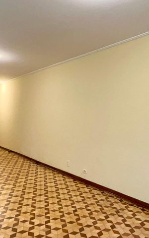 Casa à venda com 186m², 3 quartos e 2 vagas Casa à venda com 186m², 3 quartos e 2 vagasSala