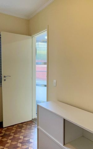 Casa à venda com 186m², 3 quartos e 2 vagas Casa à venda com 186m², 3 quartos e 2 vagasQuarto de Serviço