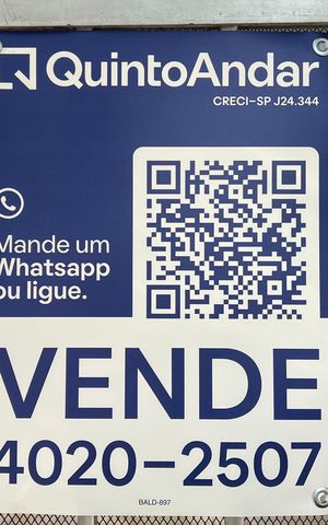 Casa à venda com 186m², 3 quartos e 2 vagas Casa à venda com 186m², 3 quartos e 2 vagasPlaca