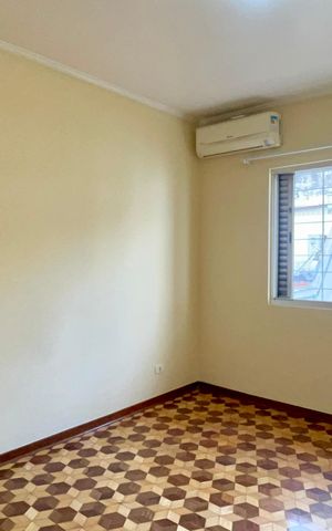 Casa à venda com 186m², 3 quartos e 2 vagas Casa à venda com 186m², 3 quartos e 2 vagasQuarto 2
