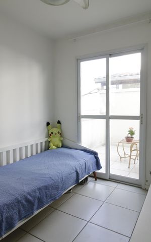 Casa de condomínio à venda com 120m², 4 quartos e 2 vagasquarto 2 com varanda 