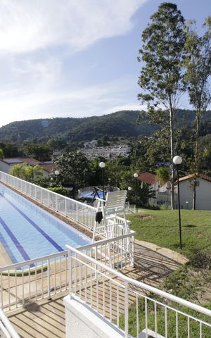 Casa de condomínio à venda com 120m², 4 quartos e 2 vagasÁrea comum - Piscina