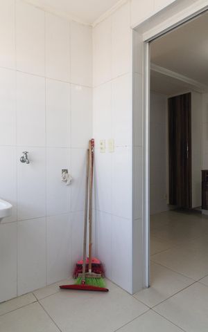 Casa à venda com 150m², 3 quartos e 1 vaga Casa à venda com 150m², 3 quartos e 1 vagaLavanderia