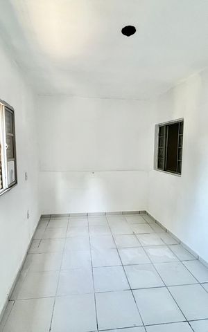 Casa à venda com 50m², 2 quartos e sem vaga Casa à venda com 50m², 2 quartos e sem vagaSala/Quarto