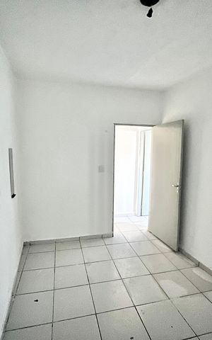 Casa à venda com 50m², 2 quartos e sem vaga Casa à venda com 50m², 2 quartos e sem vagaQuarto 2