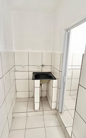 Casa à venda com 50m², 2 quartos e sem vaga Casa à venda com 50m², 2 quartos e sem vagaCozinha e Área de Serviço