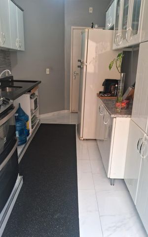 Apartamento à venda com 80m², 3 quartos e 2 vagas Apartamento à venda com 80m², 3 quartos e 2 vagasCozinha