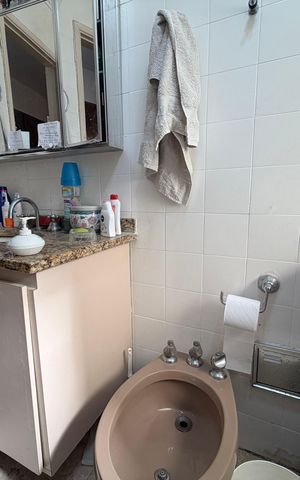 Apartamento para alugar com 178m², 4 quartos e 2 vagasBanheiro 3