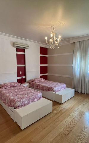 Casa de condomínio à venda com 1465m², 8 quartos e 17 vagas