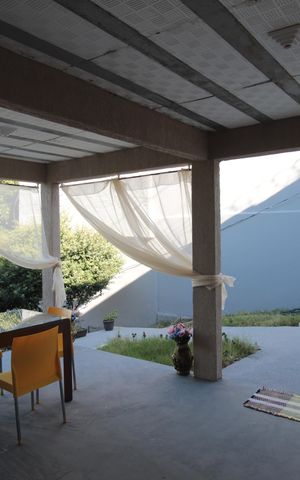 Casa à venda com 360m², 3 quartos e 2 vagasÁrea Externa