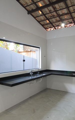 Casa à venda com 360m², 3 quartos e 2 vagasCozinha