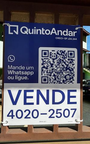 Casa à venda com 257m², 3 quartos e 4 vagasFachada