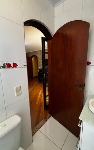 Casa à venda com 257m², 3 quartos e 4 vagasBanheiro da Suíte