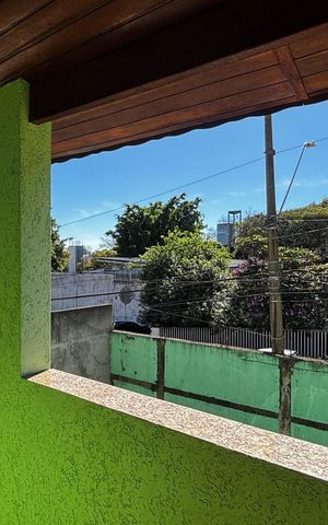 Casa à venda com 257m², 3 quartos e 4 vagasQuarto 1Varanda