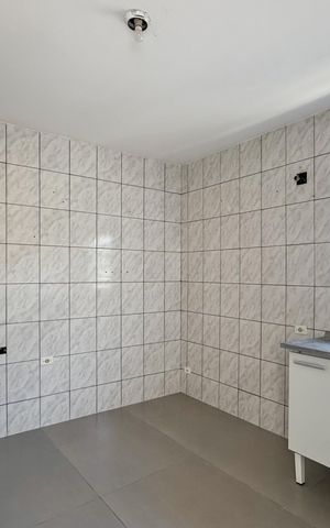 Casa à venda com 180m², 2 quartos e sem vaga Casa à venda com 180m², 2 quartos e sem vagaCozinha