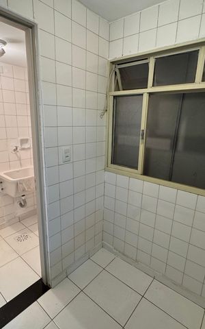 Apartamento à venda com 87m², 2 quartos e 2 vagas Apartamento à venda com 87m², 2 quartos e 2 vagasÁrea de Serviço