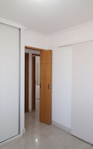 Apartamento à venda com 80m², 3 quartos e 2 vagasQuarto 3