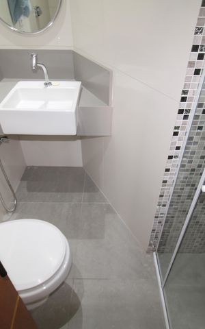 Apartamento à venda com 80m², 3 quartos e 2 vagasBanheiro