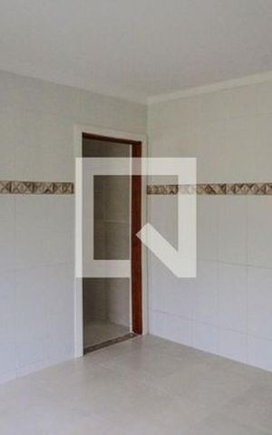 Casa à venda com 220m², 4 quartos e 2 vagas Casa à venda com 220m², 4 quartos e 2 vagasCasa 1 - Cozinha