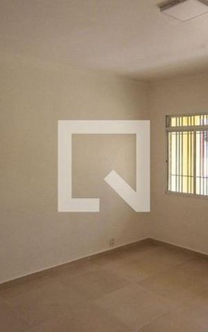 Casa à venda com 220m², 4 quartos e 2 vagas Casa à venda com 220m², 4 quartos e 2 vagasCasa 1 - Sala
