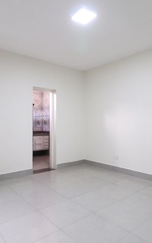 Casa para alugar com 120m², 3 quartos e 2 vagasSuíte