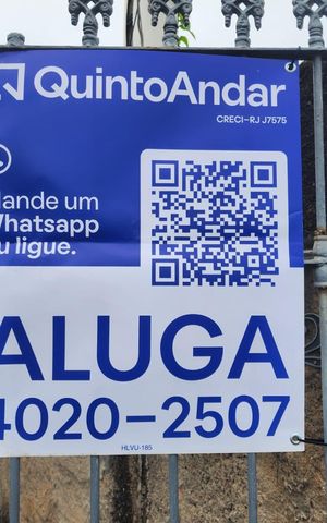 Casa para alugar com 120m², 3 quartos e 2 vagas Casa para alugar com 120m², 3 quartos e 2 vagasFachada